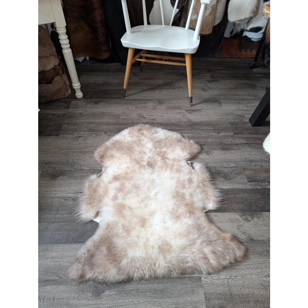 #1  40" x 29" Fluffy Cloud Like Sheepskin