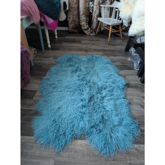 Gorgeous 71’’ x 49’’ aqua Mongolian sheepskin rug for natural home decor