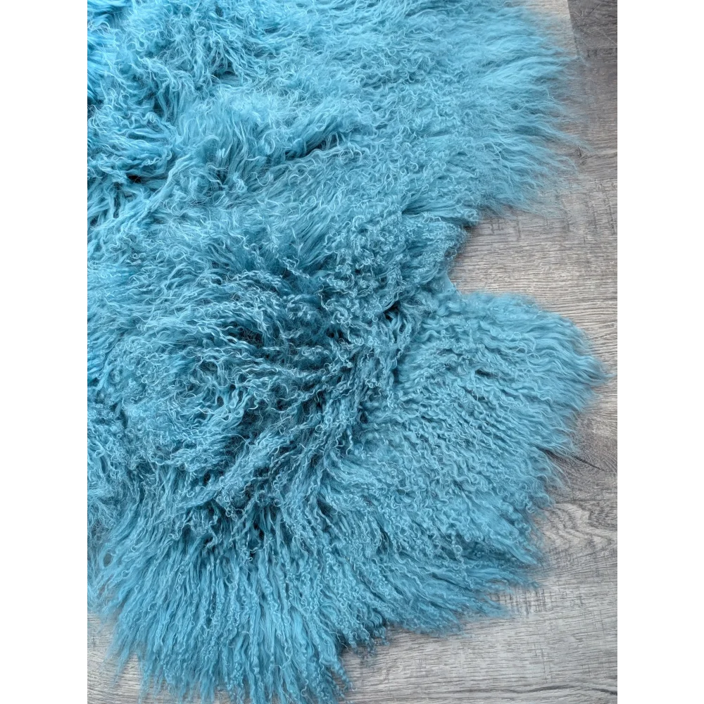 Gorgeous 71’’ x 49’’ aqua Mongolian sheepskin rug, plush curly texture