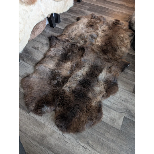 #100❤️❤️77" x 46" Quad British Sheepskin Area Rug