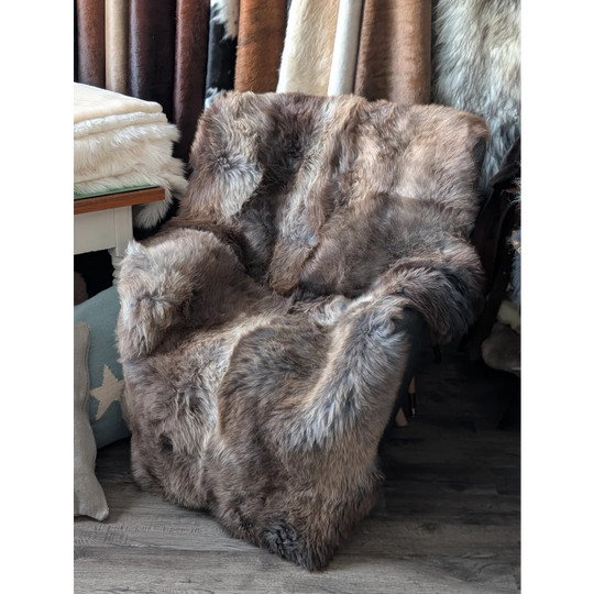 #100❤️❤️77" x 46" Quad British Sheepskin Area Rug