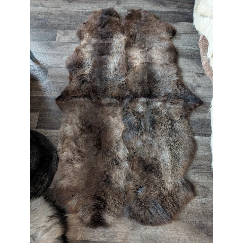 #100❤️❤️77" x 46" Quad British Sheepskin Area Rug
