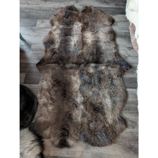 #100❤️❤️77" x 46" Quad British Sheepskin Area Rug