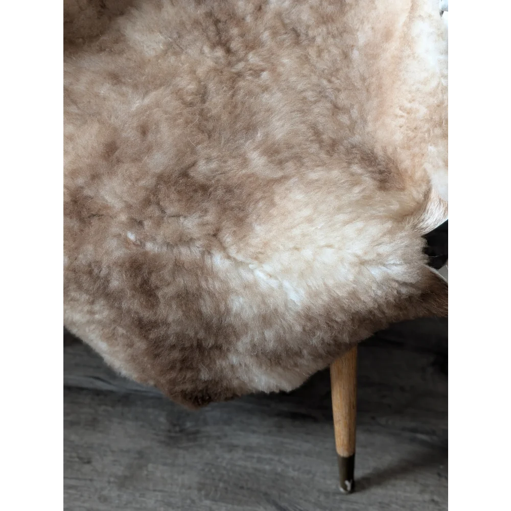 #15  44" x 29" Fluffy Cloud Like Sheepskin