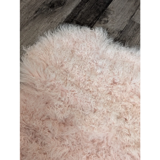Blush pink Angus Oliver sheepskin rug, fluffy 68x45 inch