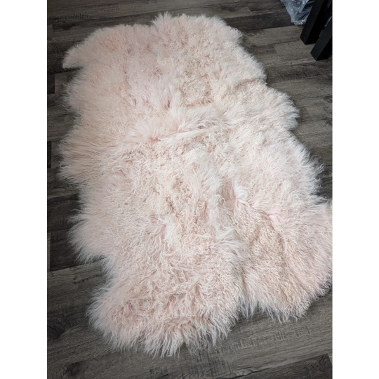 Blush pink Angus Oliver sheepskin rug, plush 68x45 fluffy quad size