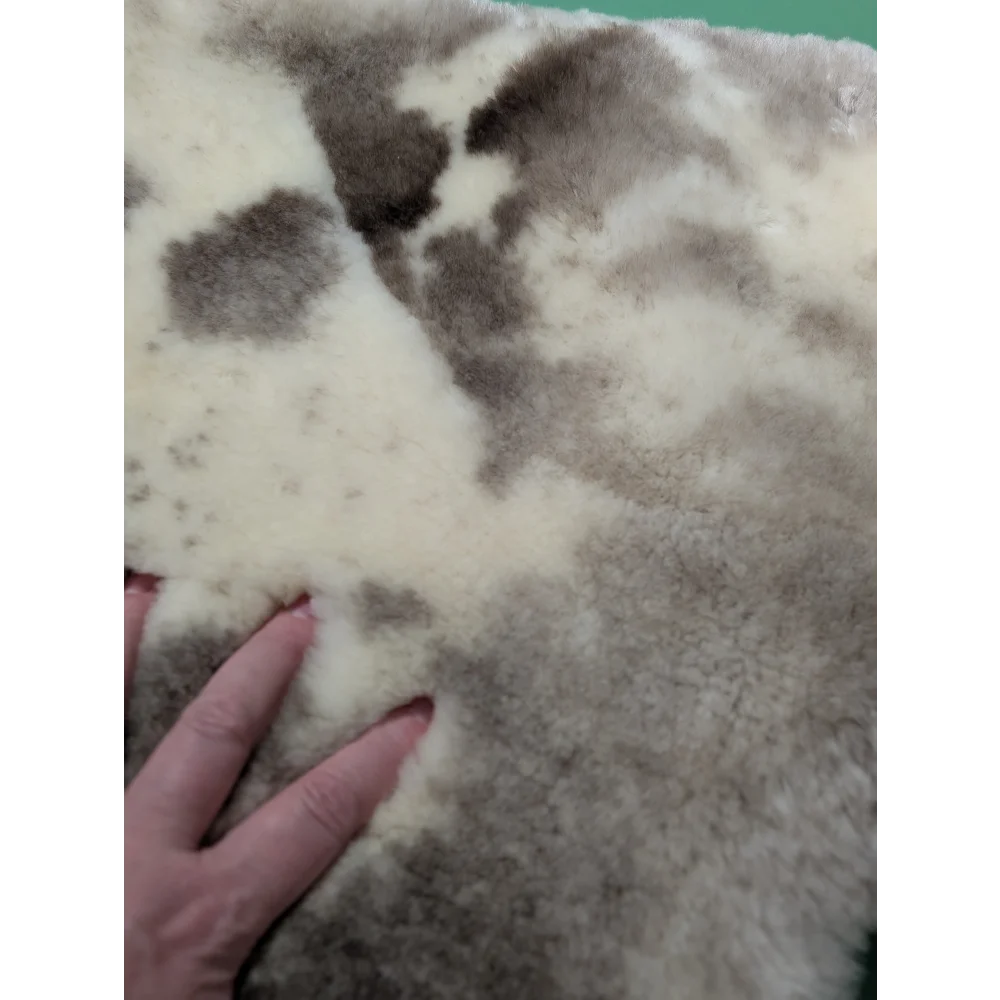 #2 Sheepskin English Saddle Cover