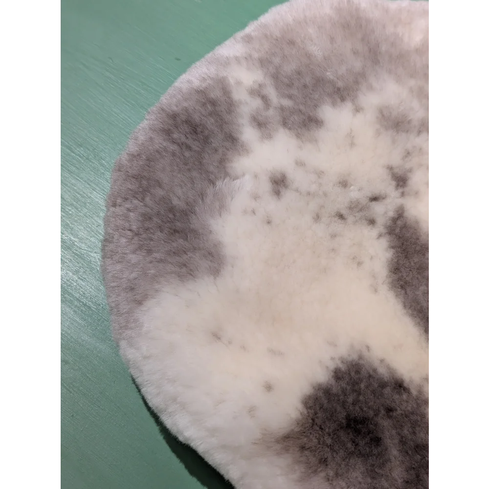 #2 Sheepskin English Saddle Cover