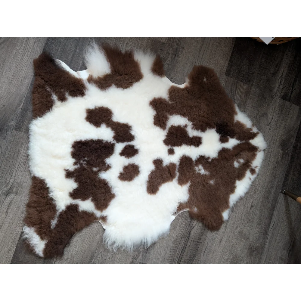 #27 41" x 31" Grade B Fluffy Cloud Like Sheepskin