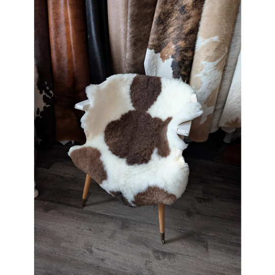 #32 39" x 30" Grade B Fluffy Cloud Like Sheepskin