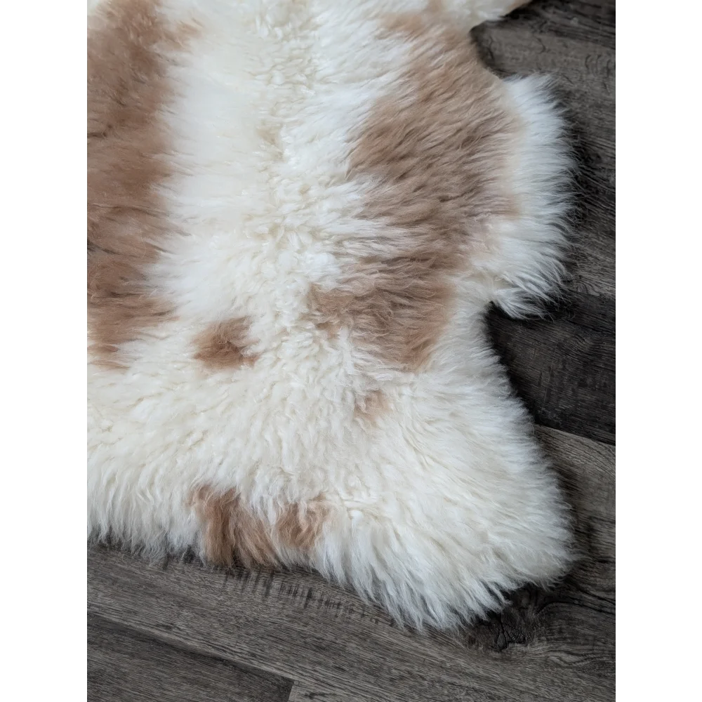 #4  39" x 26" Fluffy Cloud Like Sheepskin