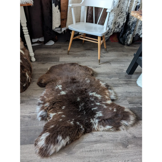 #42❤️❤️45" x 33" Gorgeous Fluffy British Sheepskin