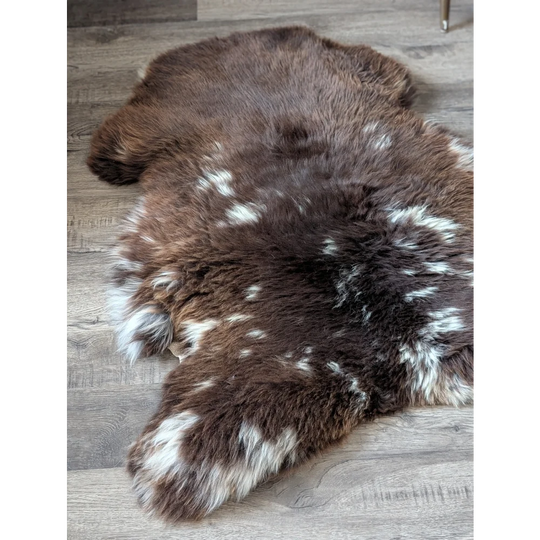 #42❤️❤️45" x 33" Gorgeous Fluffy British Sheepskin