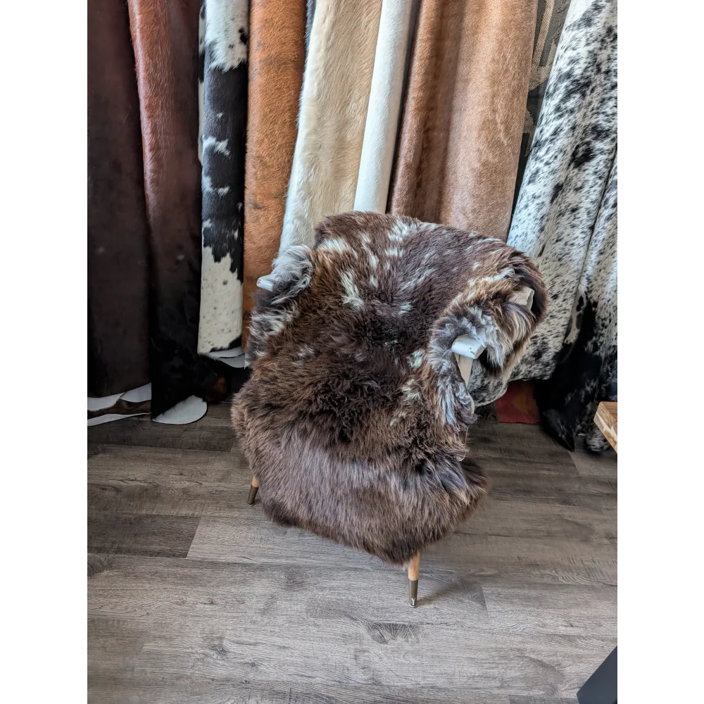 #42❤️❤️45" x 33" Gorgeous Fluffy British Sheepskin