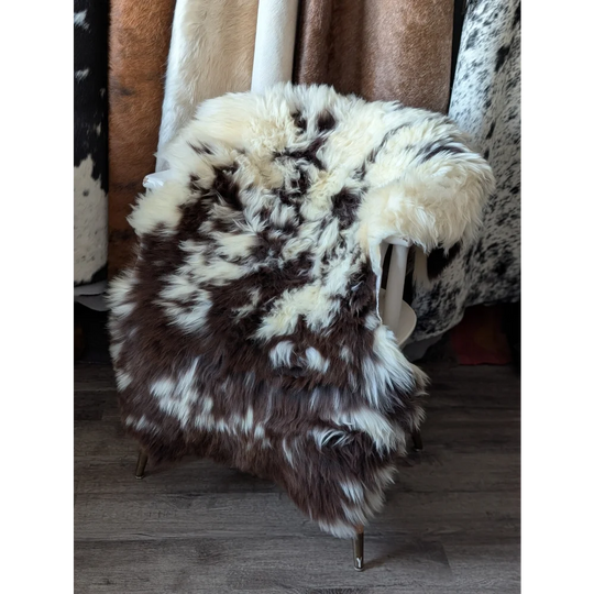#43❤️❤️46" x 32" Gorgeous Fluffy British Sheepskin