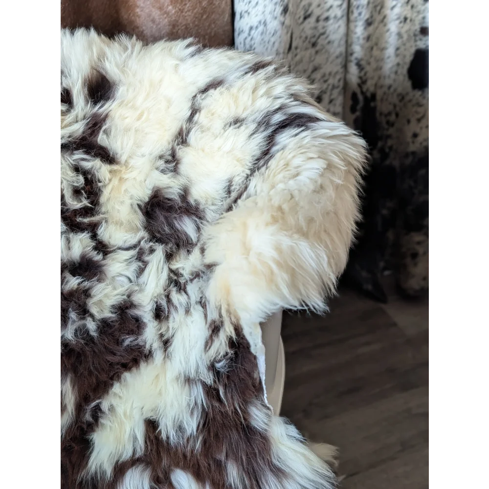 #43❤️❤️46" x 32" Gorgeous Fluffy British Sheepskin