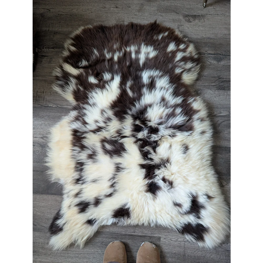 #43❤️❤️46" x 32" Gorgeous Fluffy British Sheepskin