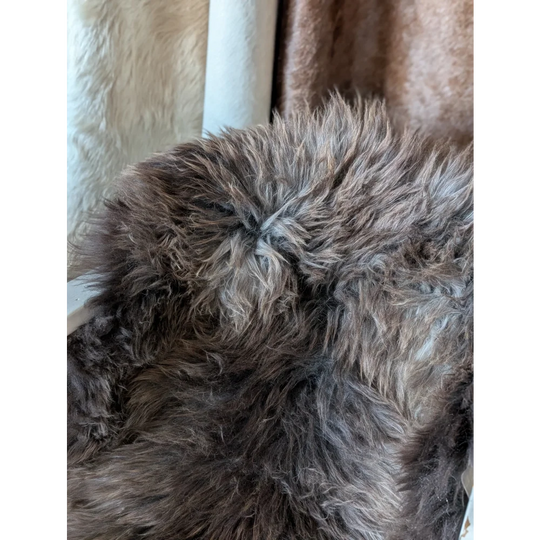 #45❤️❤️46" x 31" Gorgeous Fluffy British Sheepskin