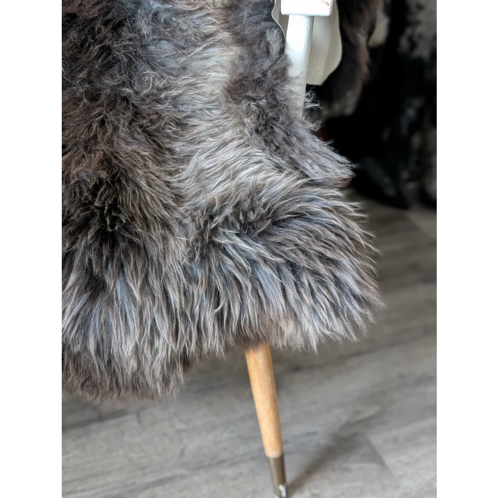 #45❤️❤️46" x 31" Gorgeous Fluffy British Sheepskin