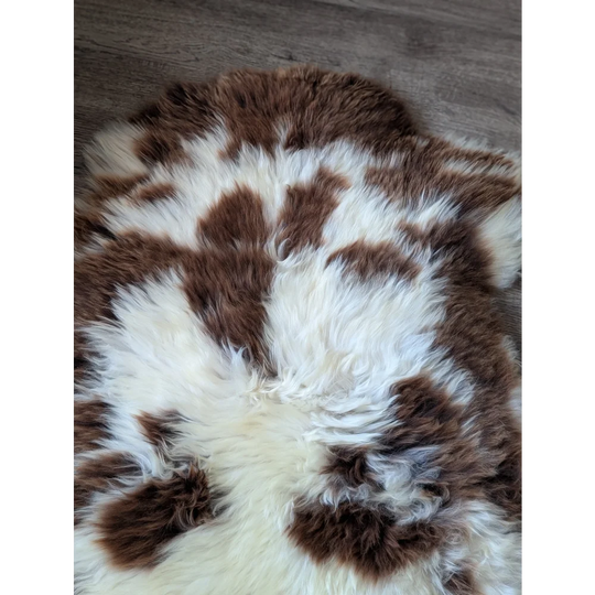 #46❤️❤️45" x 27" Gorgeous Fluffy British Sheepskin