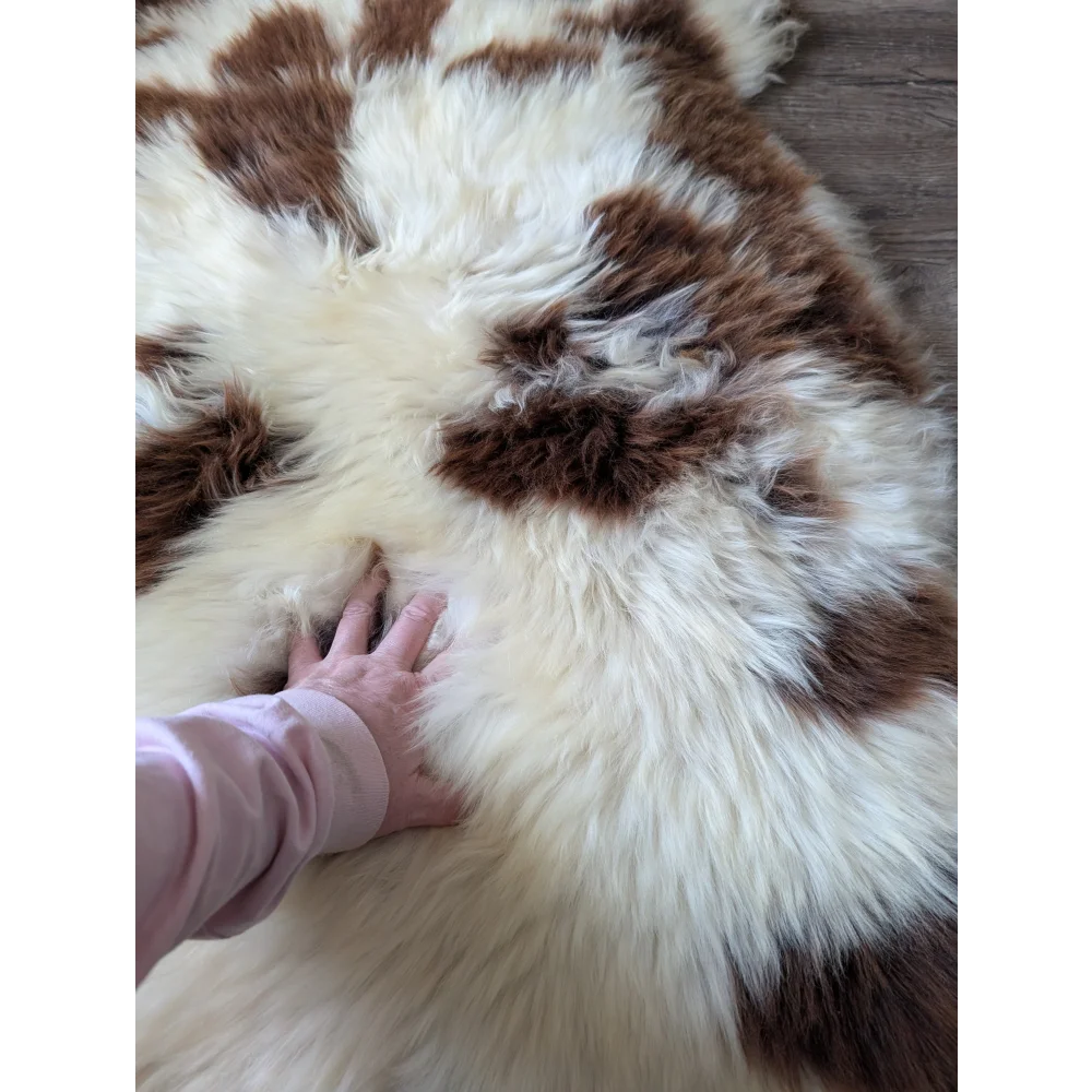 #46❤️❤️45" x 27" Gorgeous Fluffy British Sheepskin