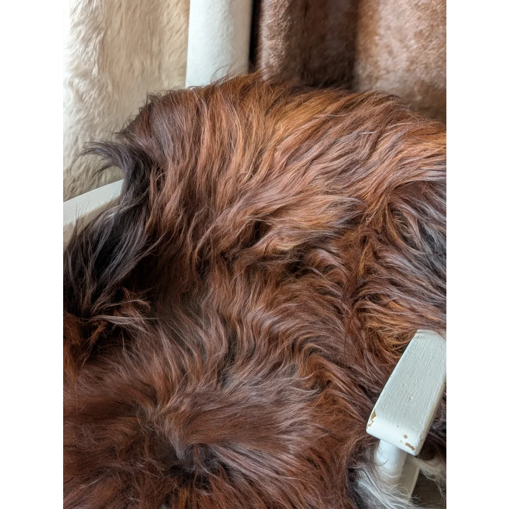 #47 Double Icelandic Sheepskin 80" x 32" Dark Rusty