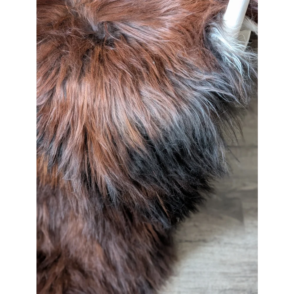 #47 Double Icelandic Sheepskin 80" x 32" Dark Rusty