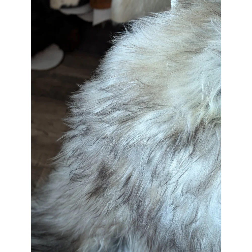 #51 Double Icelandic Sheepskin 78" x 30" Natural Grey