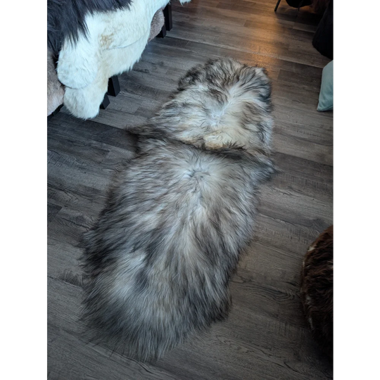 #52 Double Icelandic Sheepskin 80" x 30" Natural Grey