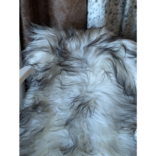#52 Double Icelandic Sheepskin 80" x 30" Natural Grey