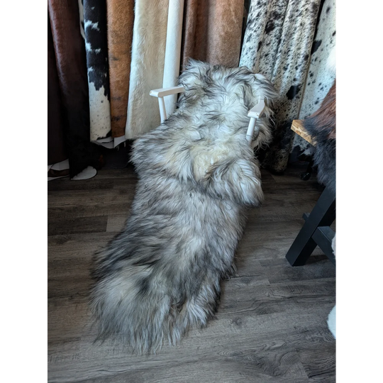 #52 Double Icelandic Sheepskin 80" x 30" Natural Grey