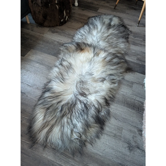 #52 Double Icelandic Sheepskin 80" x 30" Natural Grey