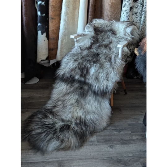 #53 Double Icelandic Sheepskin 81" x 31" Natural Grey