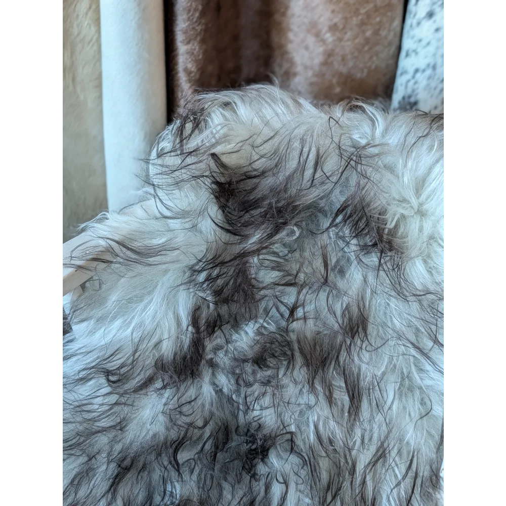 #53 Double Icelandic Sheepskin 81" x 31" Natural Grey