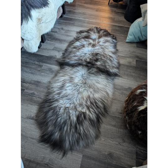 #53 Double Icelandic Sheepskin 81" x 31" Natural Grey