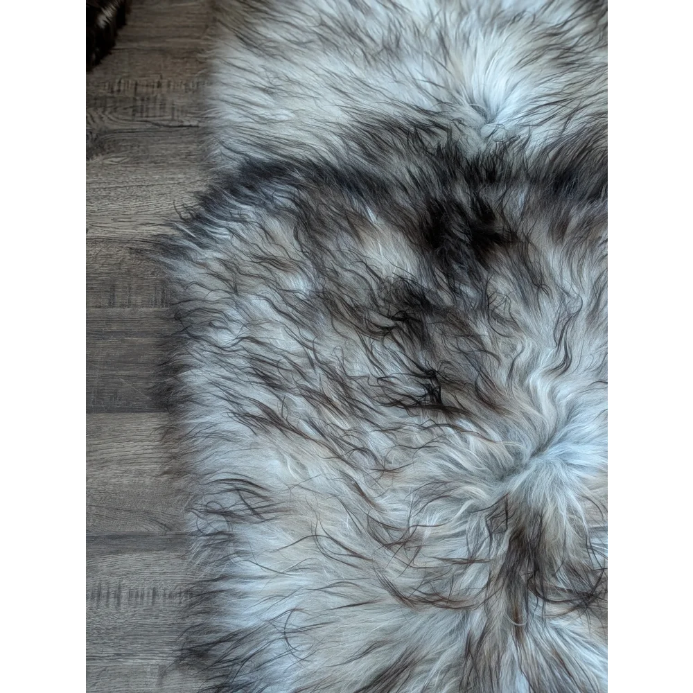 #53 Double Icelandic Sheepskin 81" x 31" Natural Grey