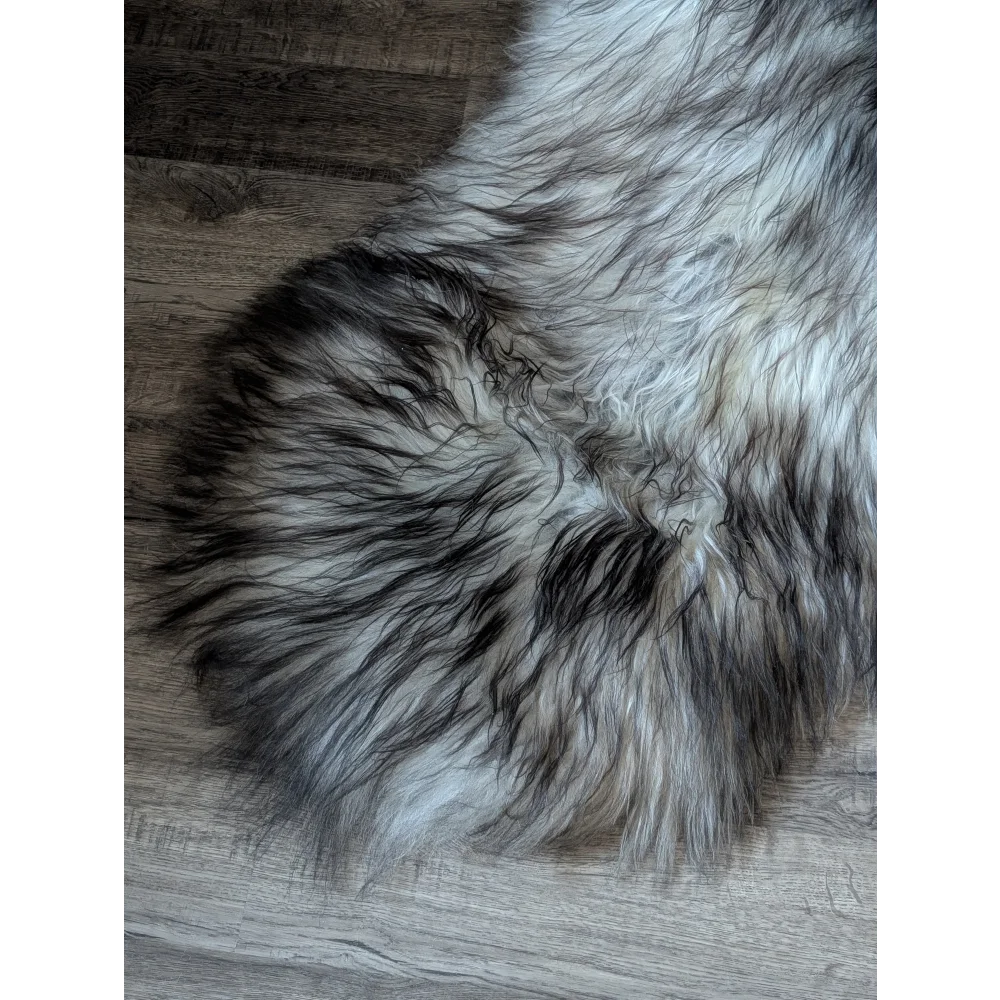 #53 Double Icelandic Sheepskin 81" x 31" Natural Grey