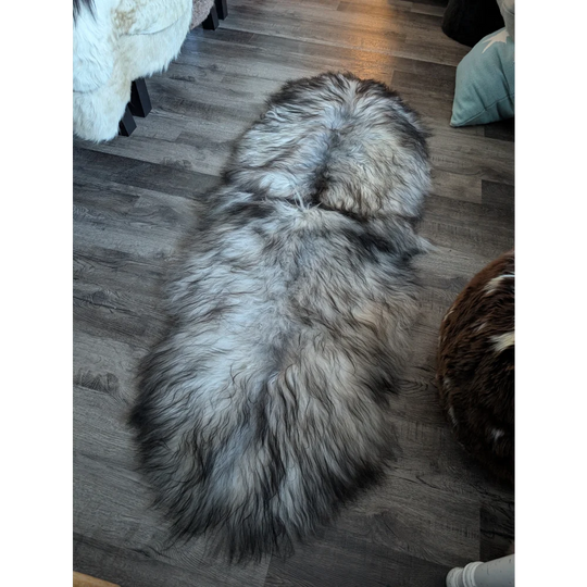 #54 Double Icelandic Sheepskin 80" x 30" Natural Grey