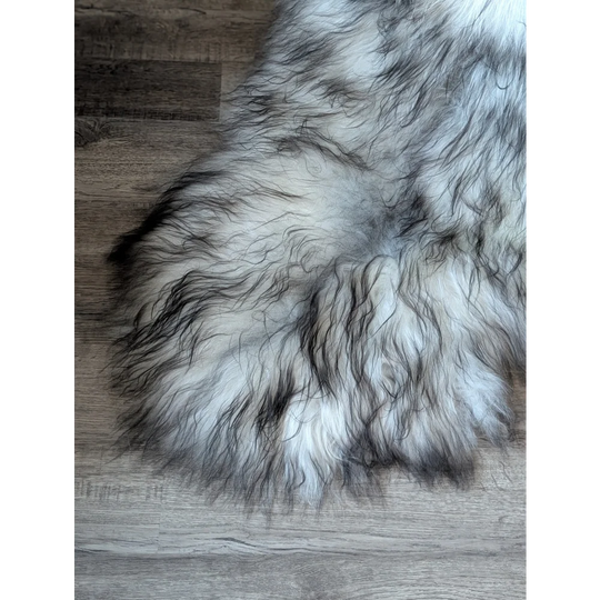#54 Double Icelandic Sheepskin 80" x 30" Natural Grey