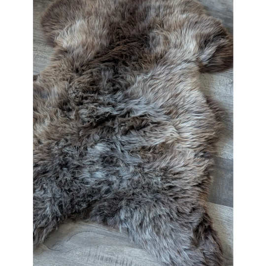 LUV102❤️❤️43" x 28" Peau de mouton britannique rare