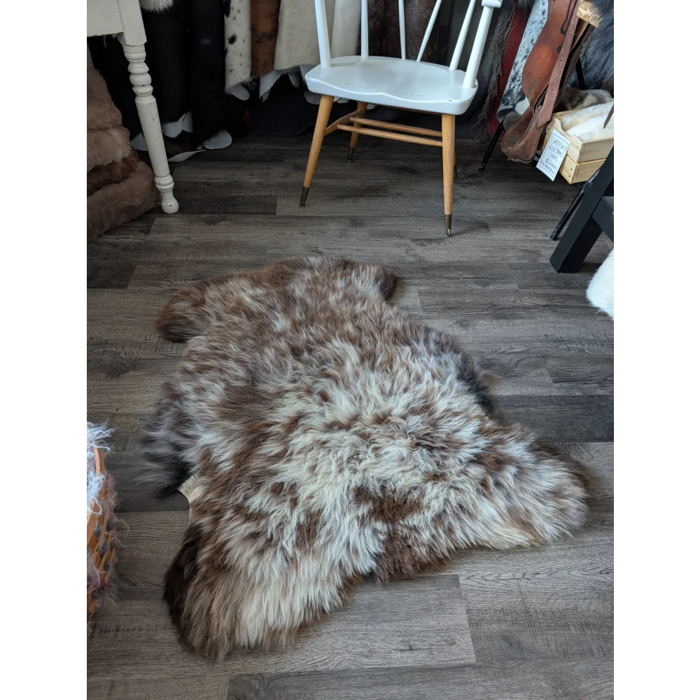 LUV102❤️❤️43" x 28" Peau de mouton britannique rare