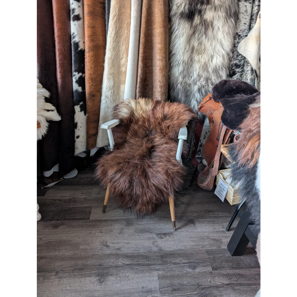 78❤️48" x 29" Lovely Dark Bronze Icelandic Sheepskin