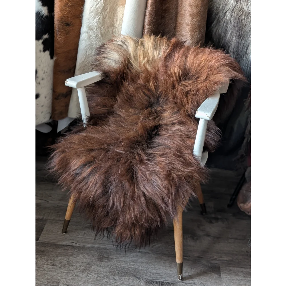 78❤️48" x 29" Lovely Dark Bronze Icelandic Sheepskin