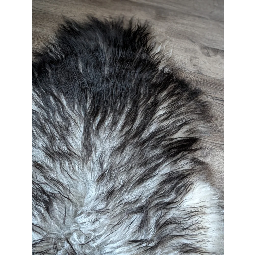 #82❤️❤️56" x 36" Massive Natural Grey Icelandic Sheepskin