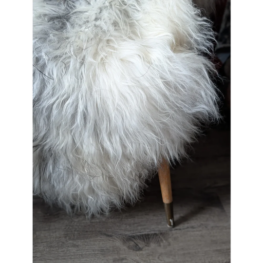 #86❤️❤️55" x 31" Massive Natural Grey Icelandic Sheepskin