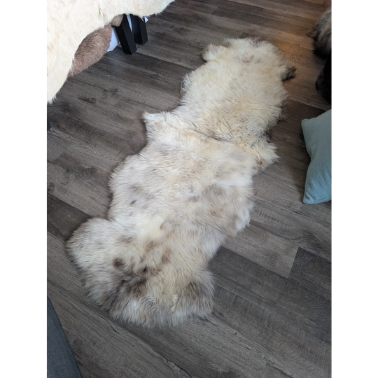 #96❤️❤️78" x 28" Double British Sheepskin Rug