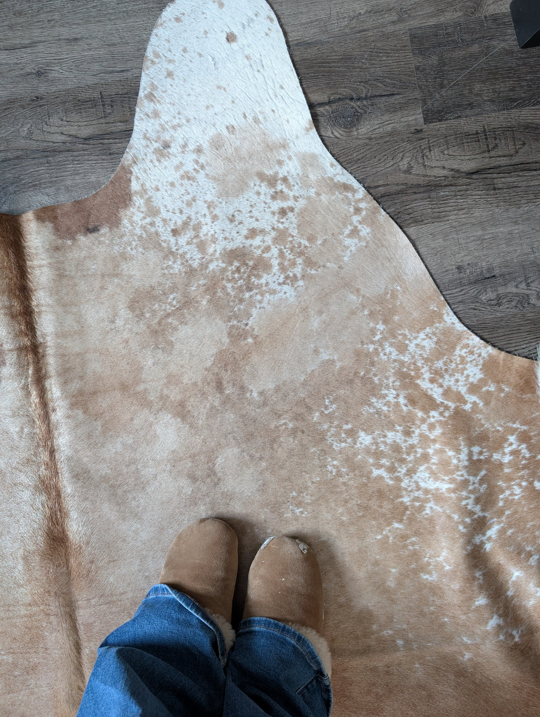 Salty#1 98" x 88" Extra Large Cowhide Rug