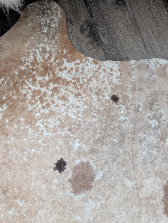 Salty#1 98" x 88" Extra Large Cowhide Rug