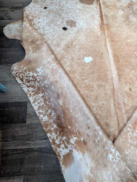 Salty#1 98" x 88" Extra Large Cowhide Rug