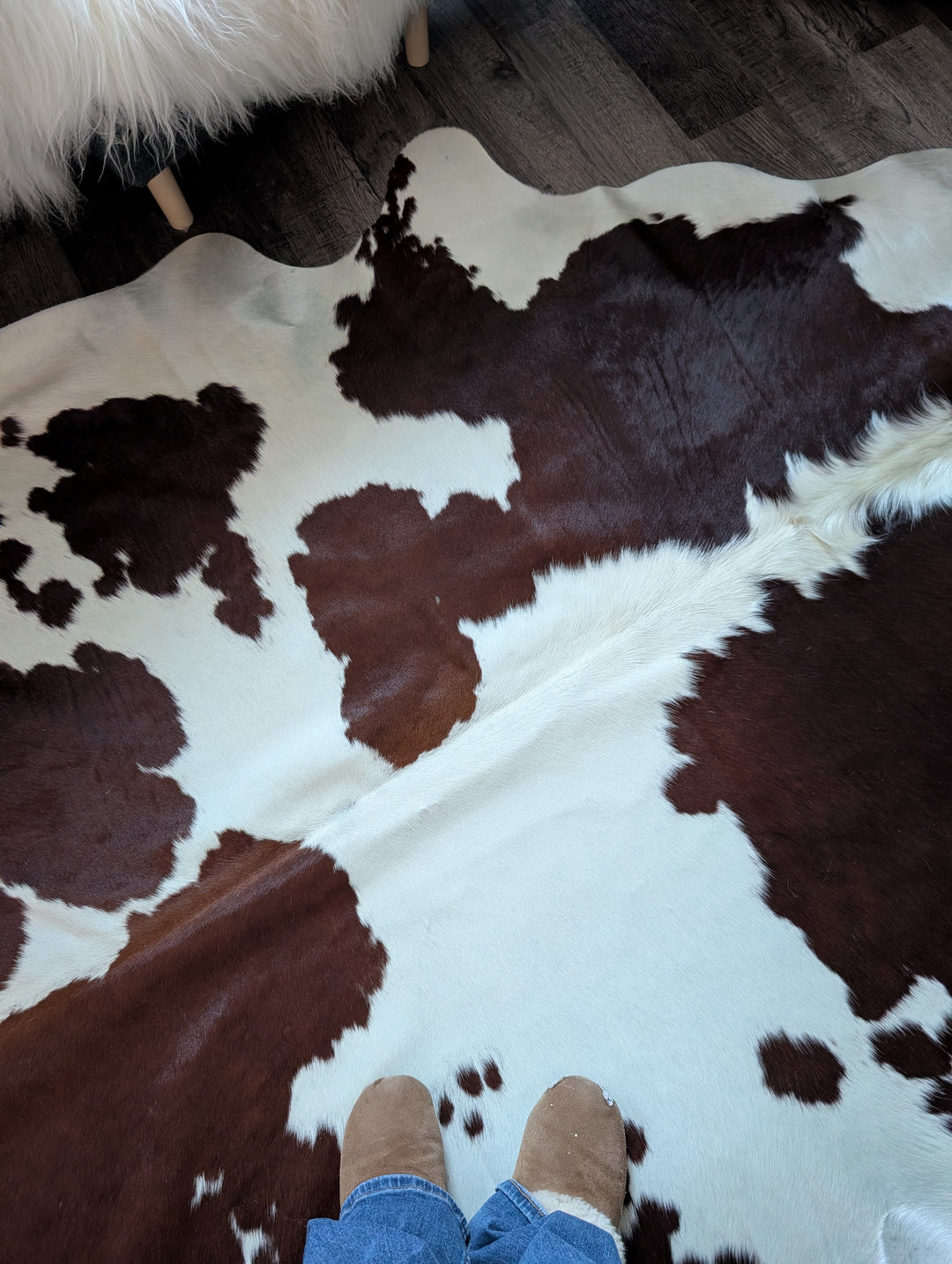 BrownWhite#56❤️90" x 80" Cowhide Rug